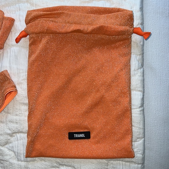 Triangl Bikini - Picture 4 of 4